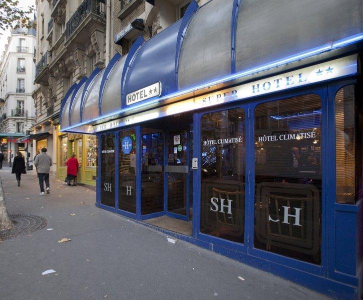 Panam - Place Gambetta-mairie De Gambetta Hotel Parigi