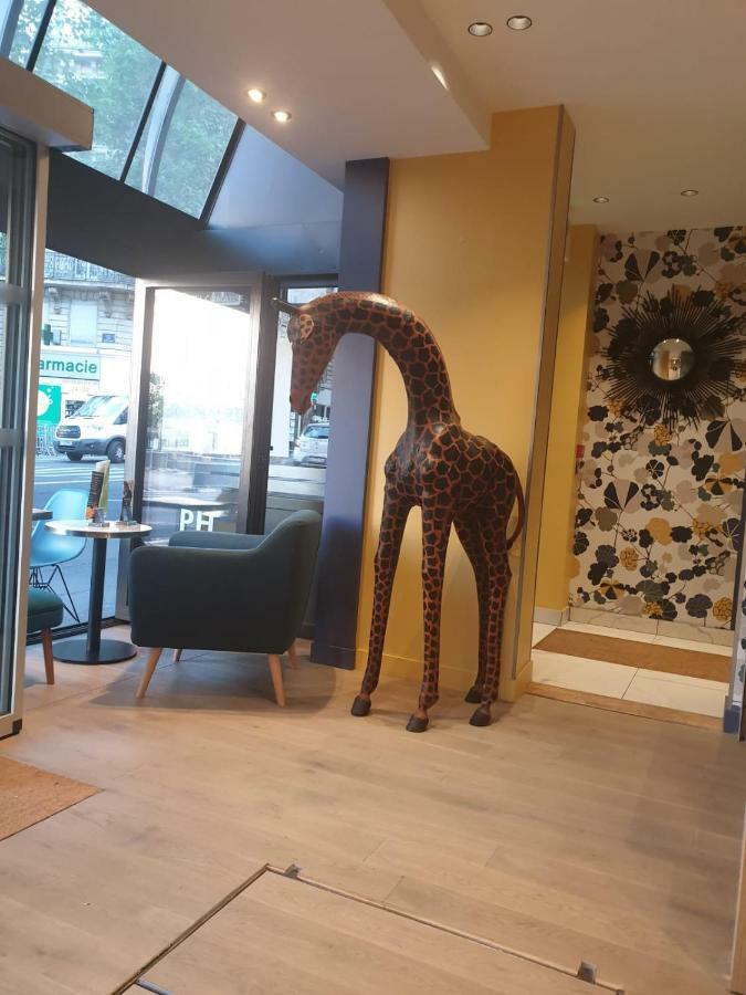 Panam-pere Lachaise-place Gambetta-hopital Tenon-republique Hotel