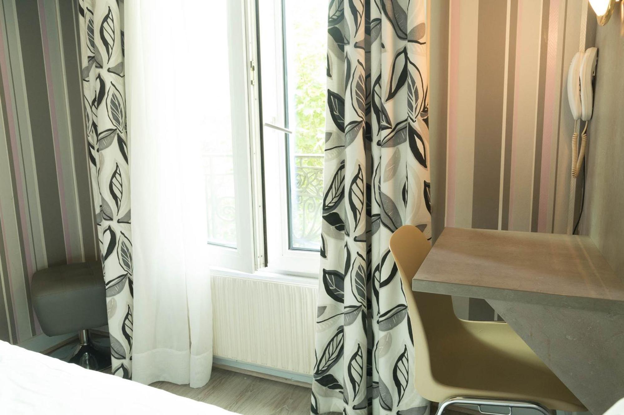 Panam-pere Lachaise-place Gambetta-hopital Tenon-republique Hotel 3*