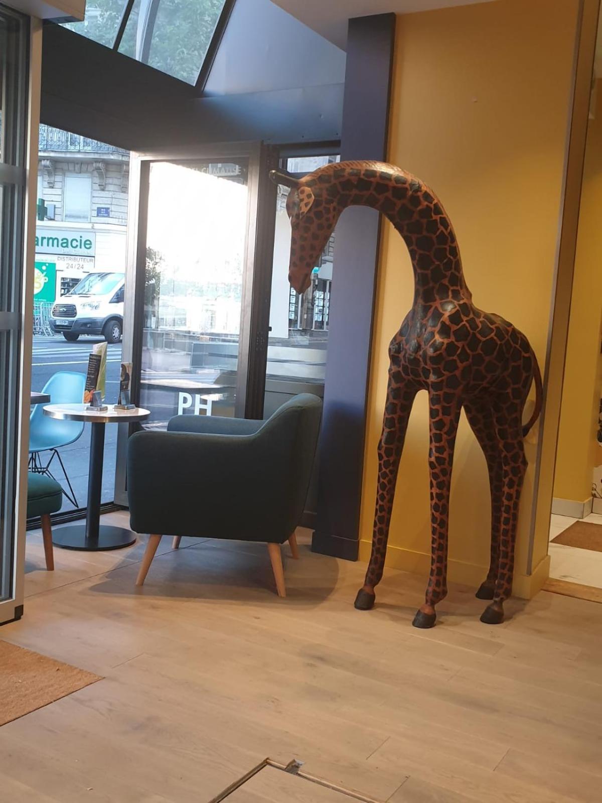 Panam-pere Lachaise-place Gambetta-hopital Tenon-republique 3* Paris