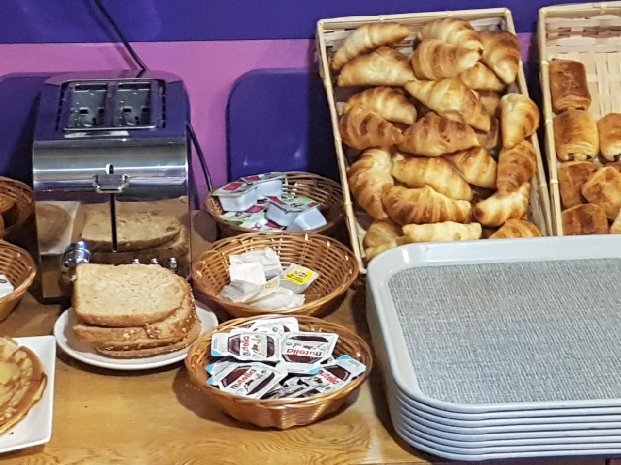 Panam-pere Lachaise-place Gambetta-hopital Tenon-republique Hotel Paris